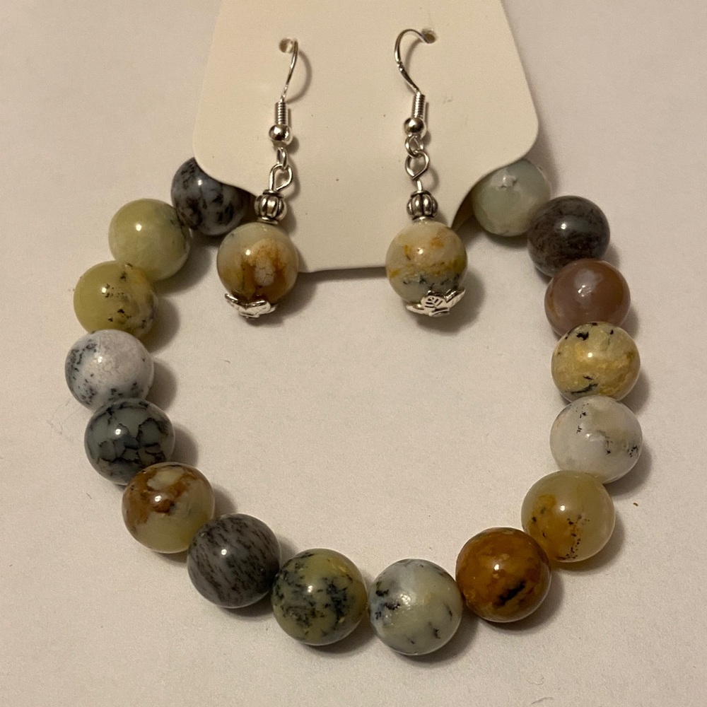 Elegant Beaded Natural Gemstone Bracelet and Earring Set